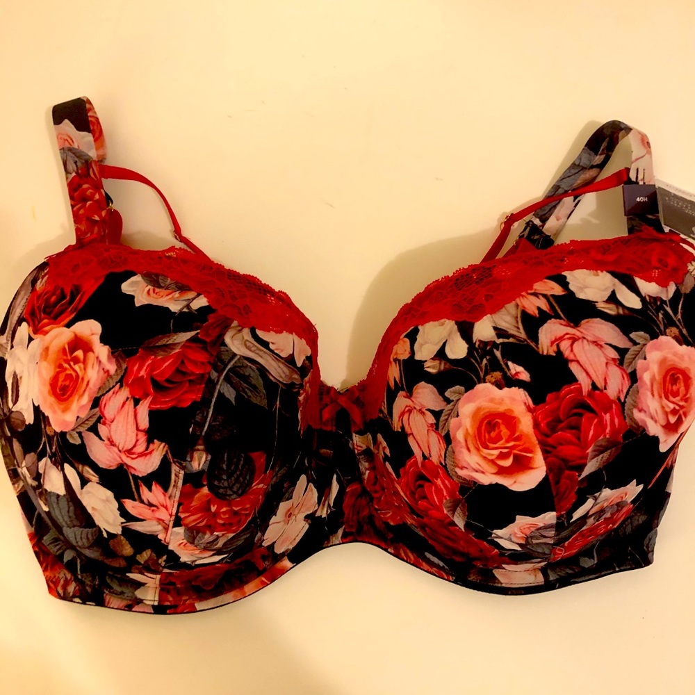 Cacique Boost Balconette Bra Size: 40H